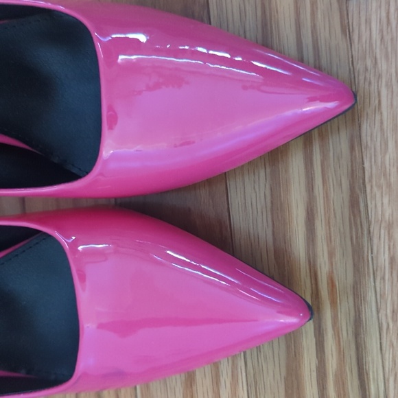 Hot pink heels - Picture 6 of 6